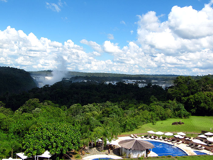 AR0411OF034_sheraton-falls-view.jpg [&copy; Last Frontiers Ltd]
