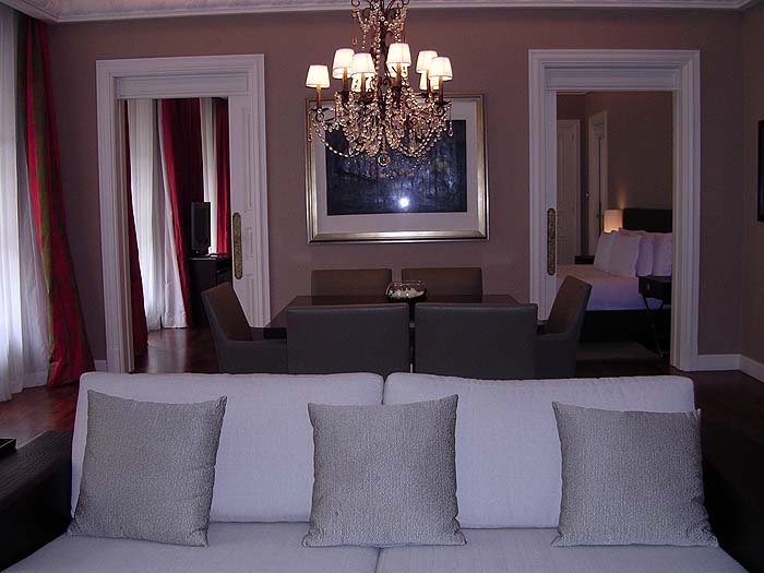 AR1206AB360_ba_parkhyatt_suite.jpg [&copy; Last Frontiers Ltd]