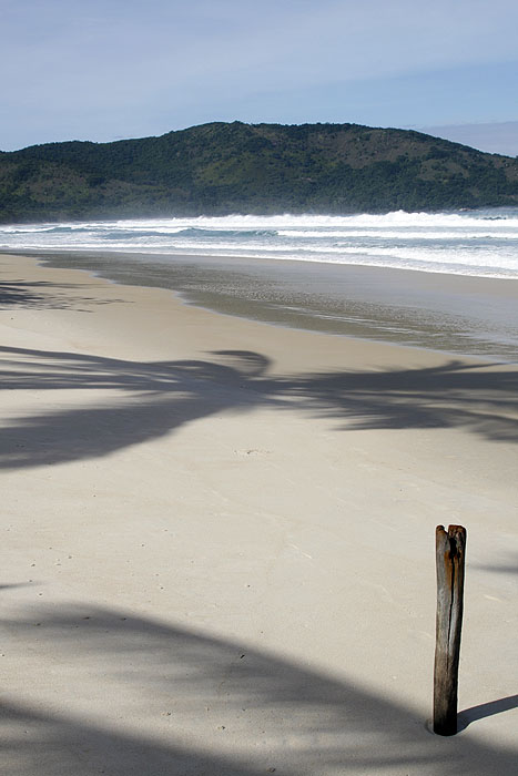 BR0507EM572_ilha_grande.jpg [&copy; Last Frontiers Ltd]