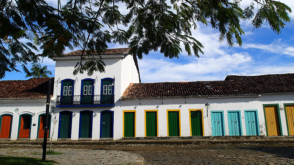 BR0519NR0638_paraty.jpg [&copy; Last Frontiers Ltd]