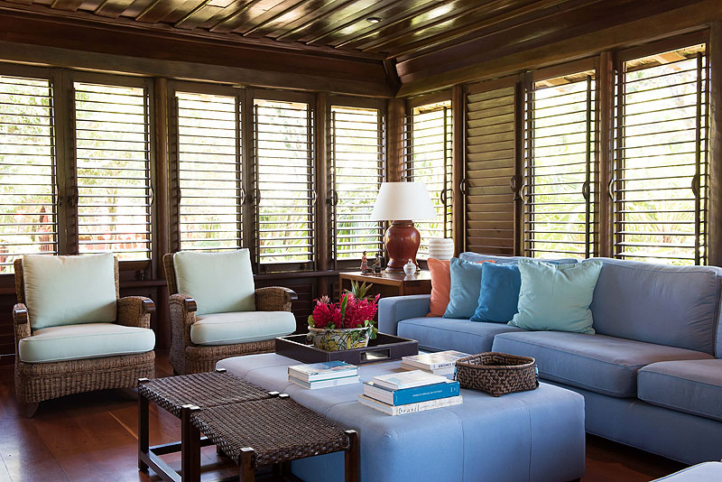 BR15BL14_tutabel-lobby1.jpg [&copy; Last Frontiers Ltd]