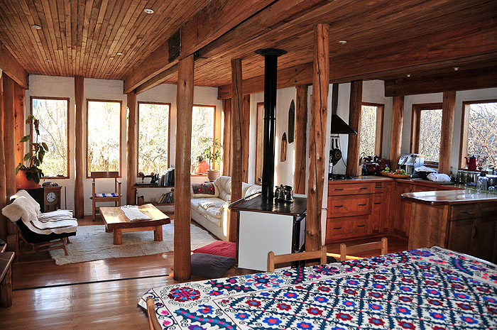 CL12EP02_el-puesto-comedor-principal.jpg [&copy; Last Frontiers Ltd]