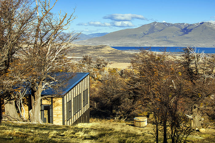 CL13AW08_awasi-patagonia-exterior-5.jpg [&copy; Last Frontiers Ltd]