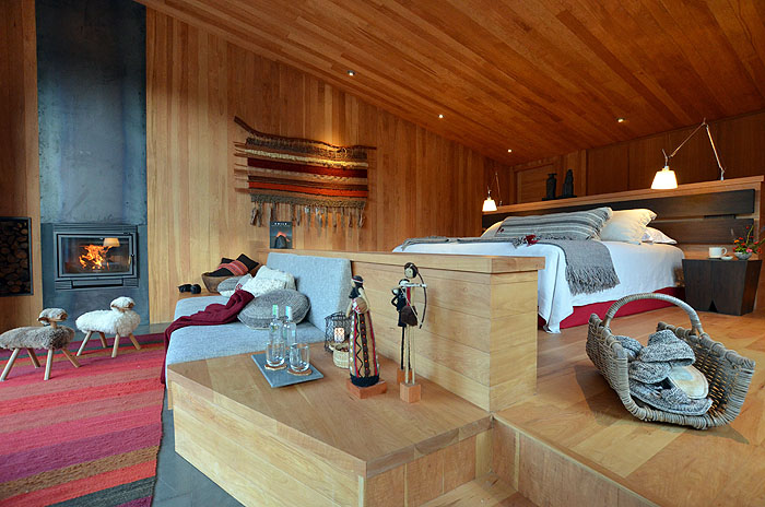 CL15VV_vira-vira-villa-suite-bedroom.jpg [&copy; Last Frontiers Ltd]