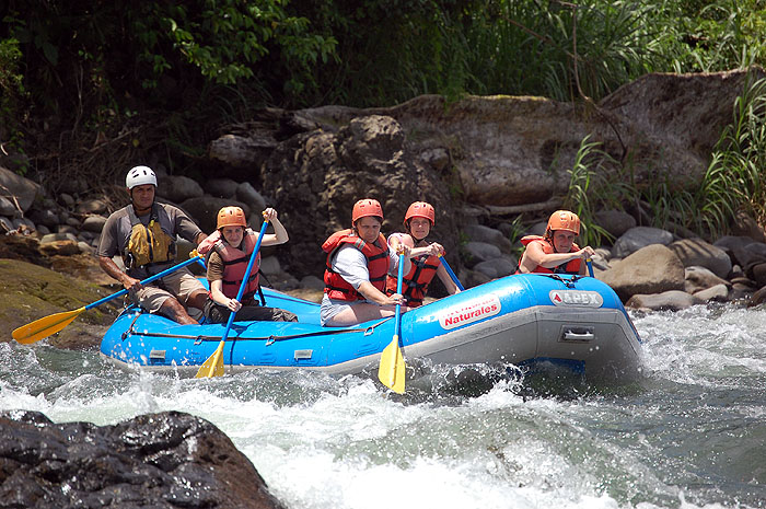 CR0508SM109_pacuare-rafting_37.jpg [&copy; Last Frontiers Ltd]