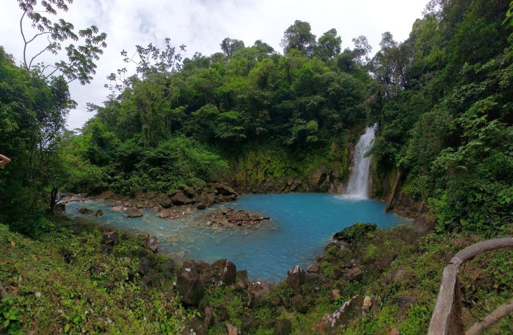 CR2405PC128_rio-celeste.jpg [&copy; Last Frontiers Ltd]