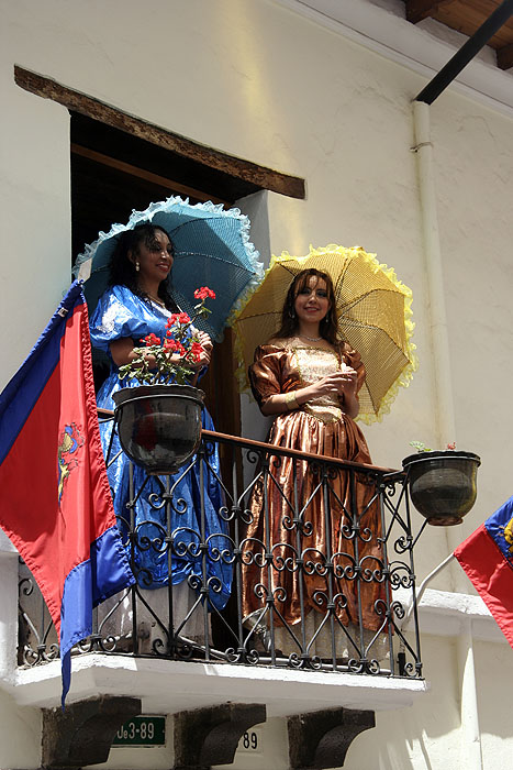 EC0908EP390_quito-la-ronda.jpg [&copy; Last Frontiers Ltd]