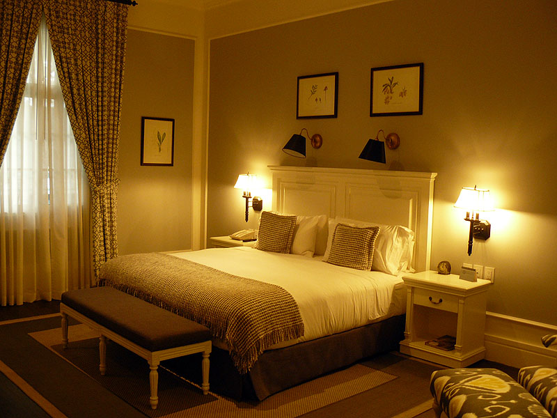 EC0917NL0515_guayaquil-hotel-del-parque-junior-suite.jpg [&copy; Last Frontiers Ltd]