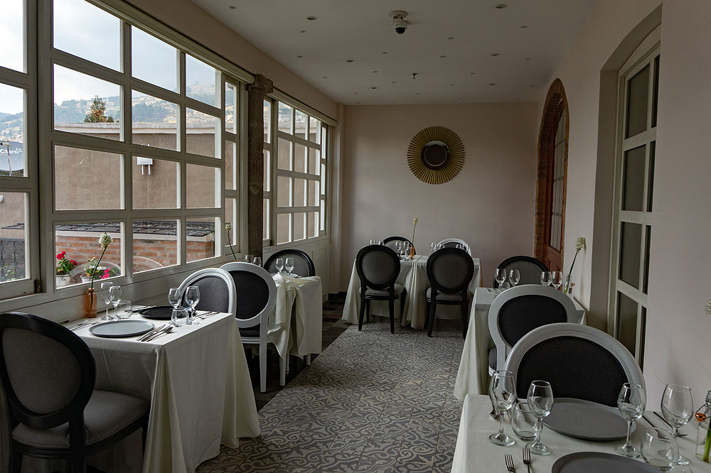 EC1018HG645_illa-experience-restaurant.jpg [&copy; Last Frontiers Ltd]