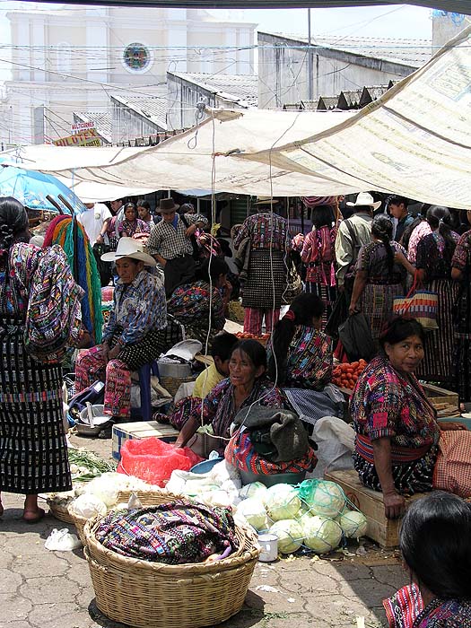 GU0505RB072_solola.jpg [&copy; Last Frontiers Ltd]