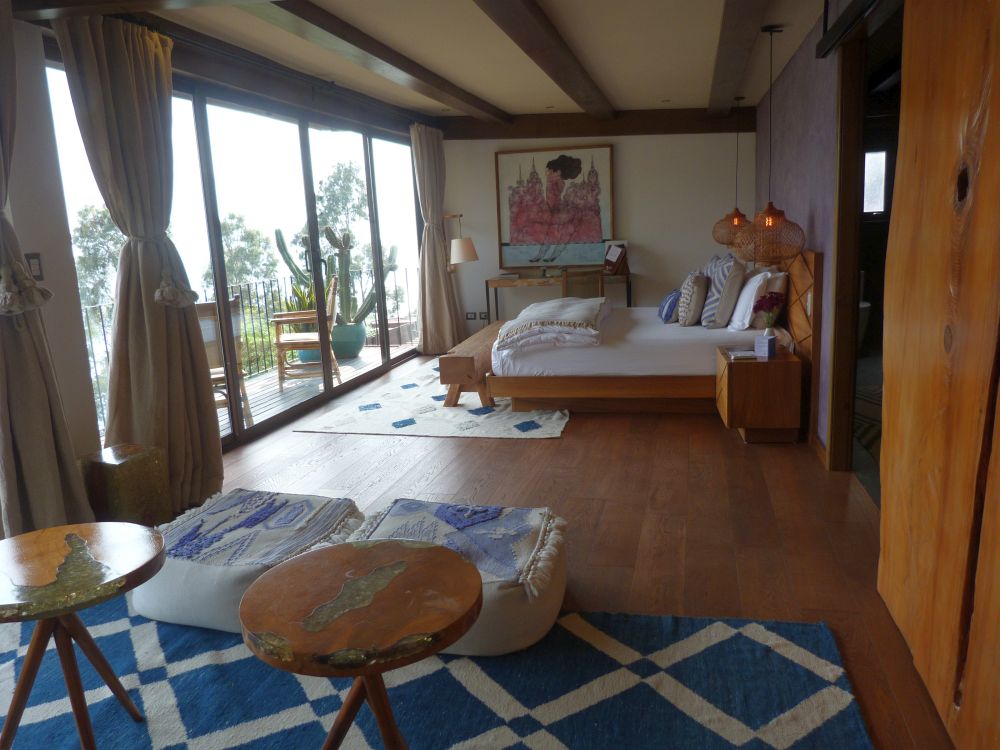 GU2404ER601_casa-palopo-san-francisco-suite.jpg [&copy; Last Frontiers Ltd]