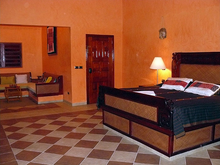 MX0511SM0610_quinta-chanabnal-deluxe-suite.jpg [&copy; Last Frontiers Ltd]