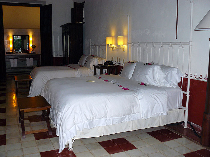 MX0511SM0725_hacienda-santa-rosa.jpg [&copy; Last Frontiers Ltd]