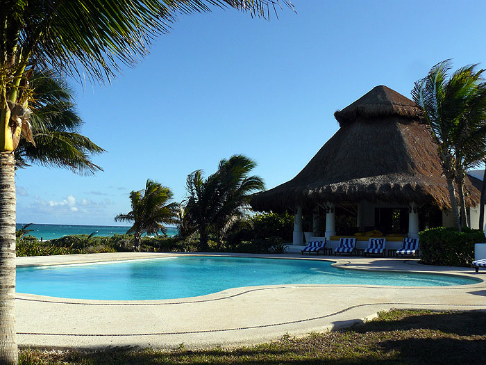 MX0511SM1117_villa-xpu-ha.jpg [&copy; Last Frontiers Ltd]