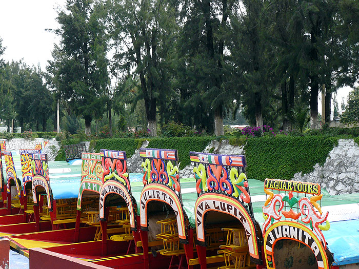 MX0910JF022_xochimilco.jpg [&copy; Last Frontiers Ltd]