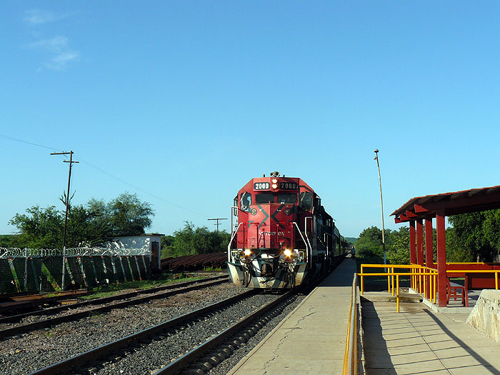 MX0910JF244_el-chepe.jpg [&copy; Last Frontiers Ltd]