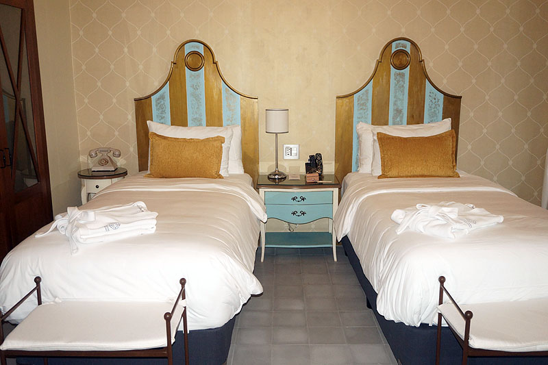 PA0418HG0499_la-concordia-san-felipe-suite.jpg [&copy; Last Frontiers Ltd]