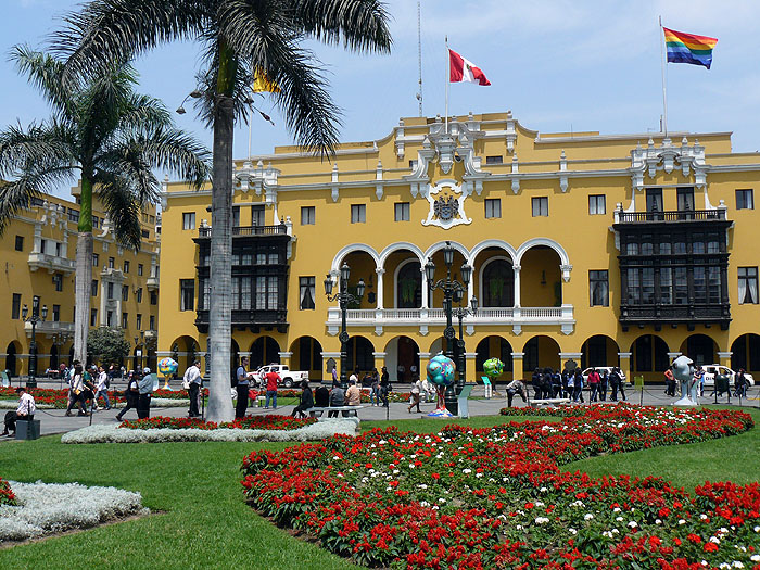 PE1114FD030_lima-centre.jpg [&copy; Last Frontiers Ltd]